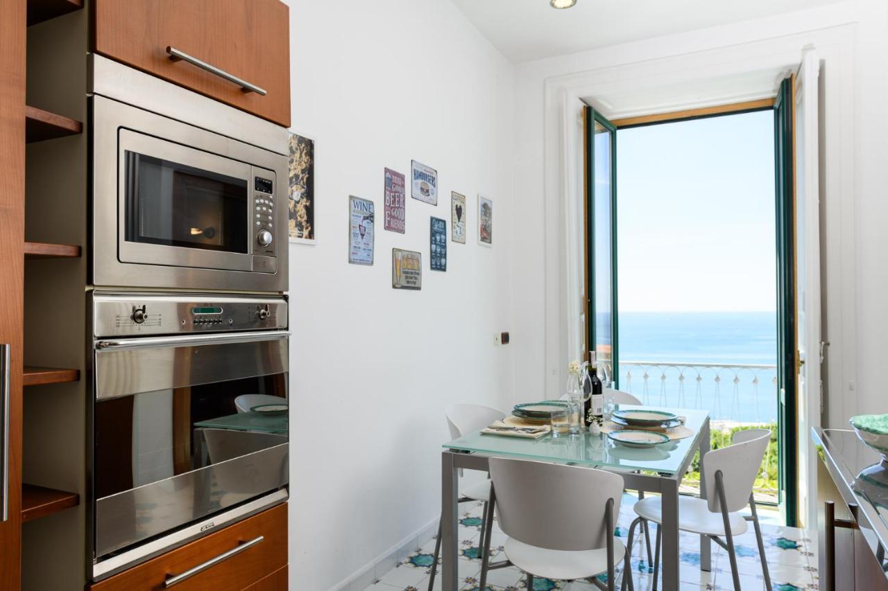 Amalfi Coast Family Luxury Suite Vietri Exterior foto